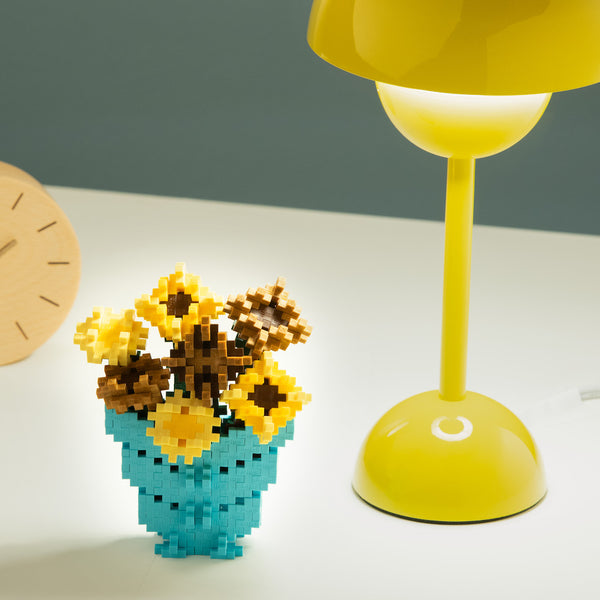Plus-Plus Inspired: Van Gogh Sunflowers