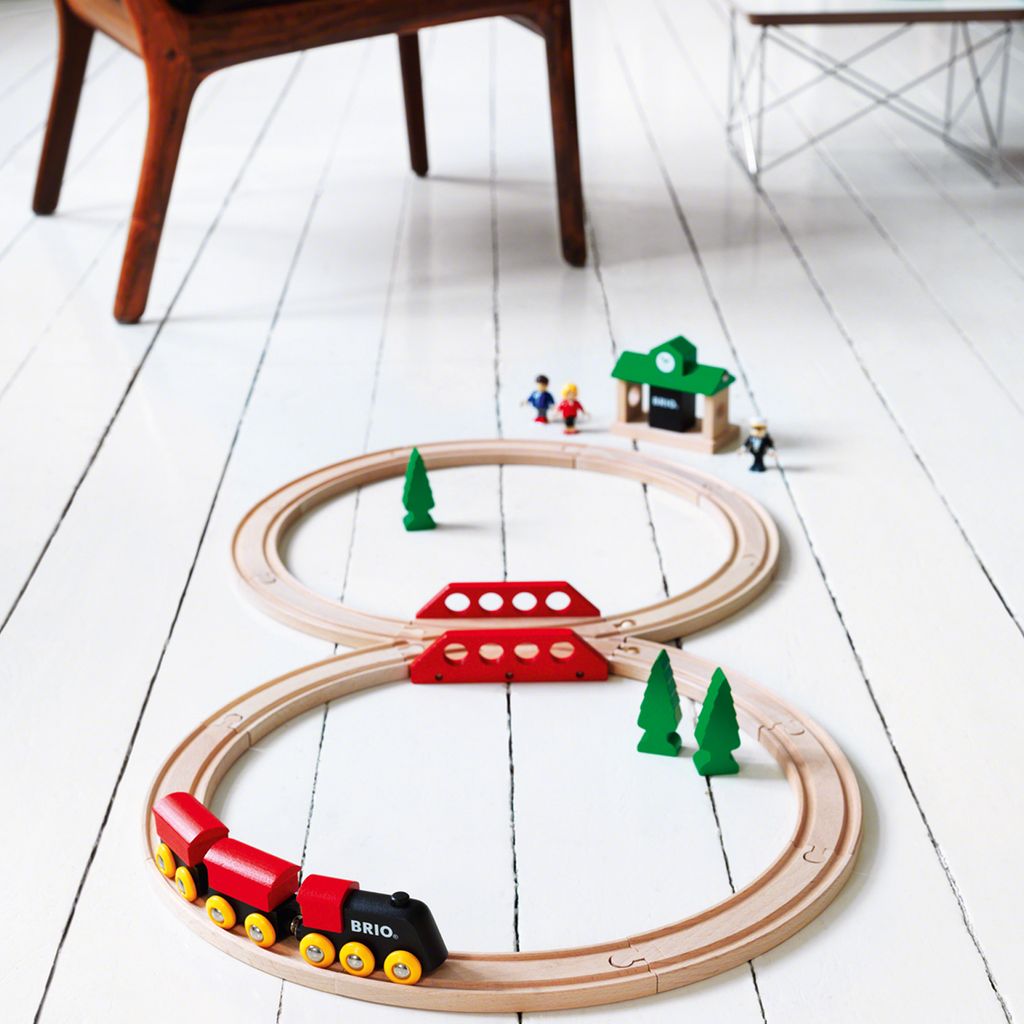 BRIO Classic Figure 8 Train Set