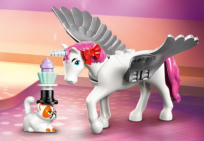 LEGO Costume Party w/Unicorn & Fairy