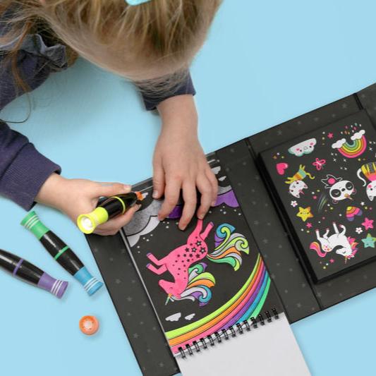 Colouring Set - Neon - Unicorns and Friends