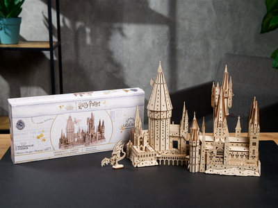 UGears Hogwarts Castle