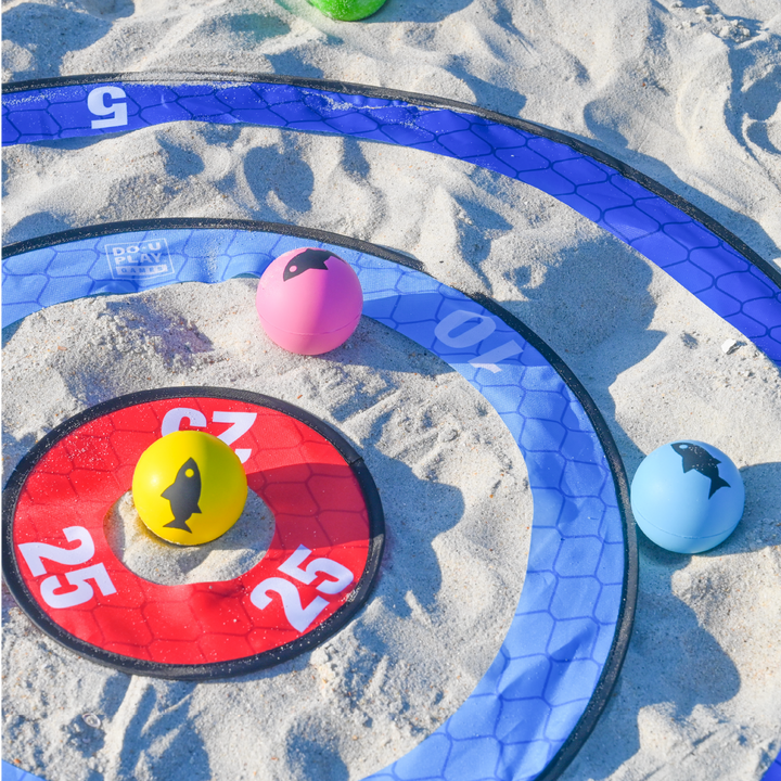 Fish Fly Yard Game