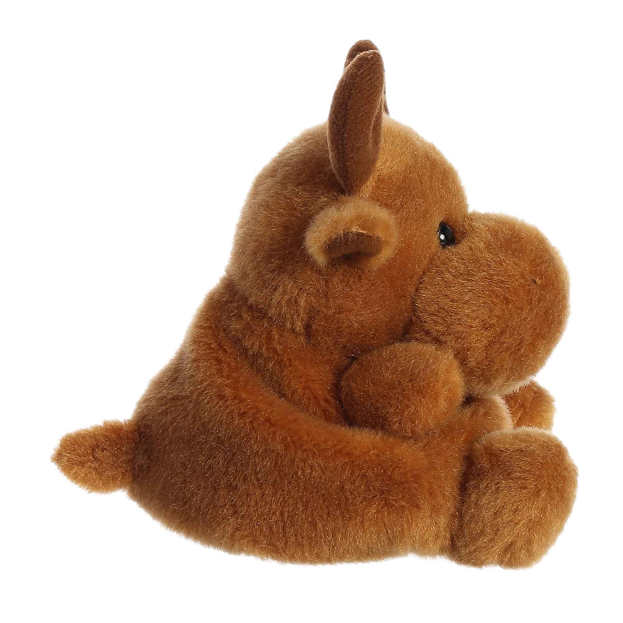 Palm Pals - Cinnamon Moose