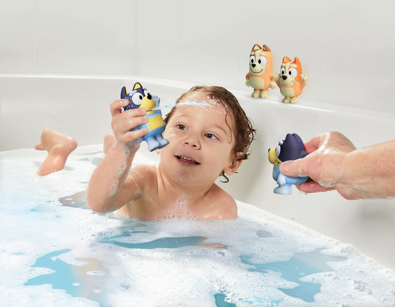 Toomies Bluey Family Bath Toy Squirters