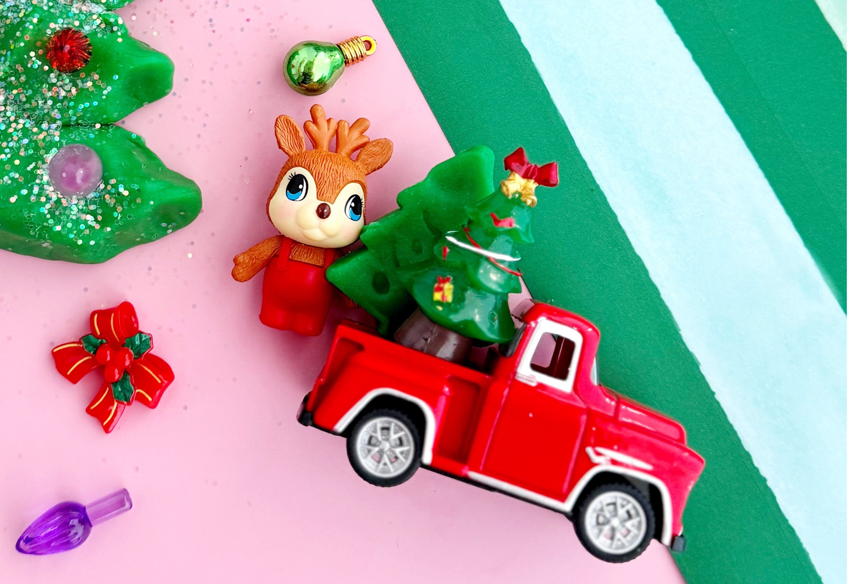 Trim a Tree KidDough Play Kit