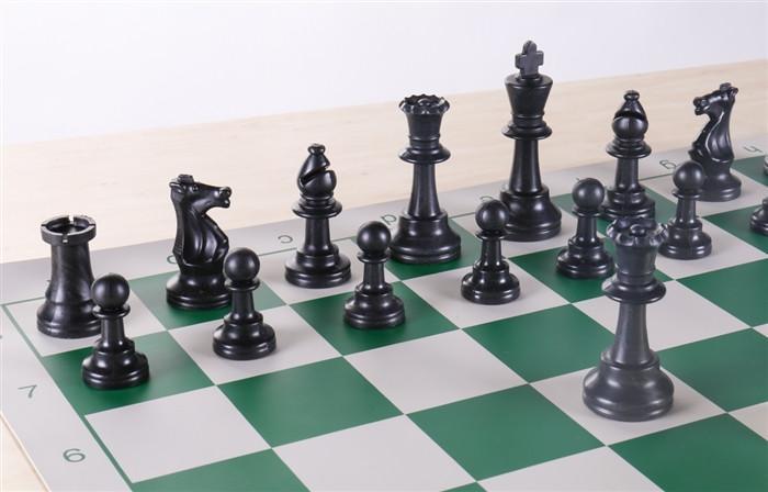 Basic Club Chess Set w/ Rollup Board