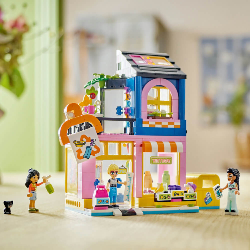 LEGO Vintage Fashion Store