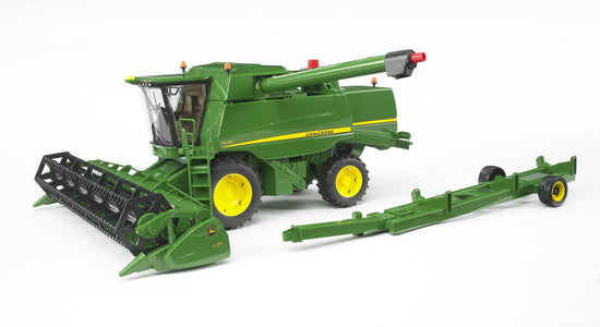 Bruder 09804 John Deere Combine Harvester T670i