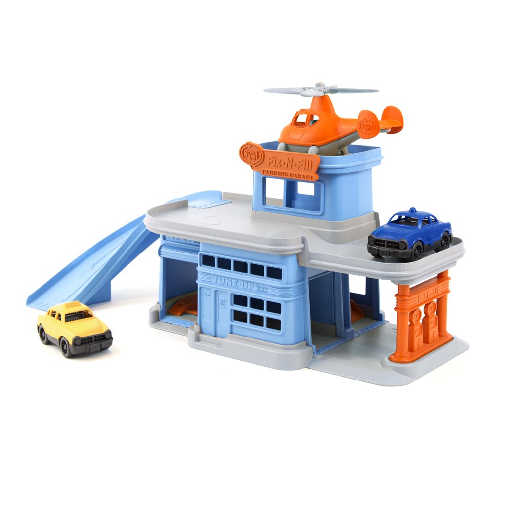 Parking Garage with 3 Vehicles