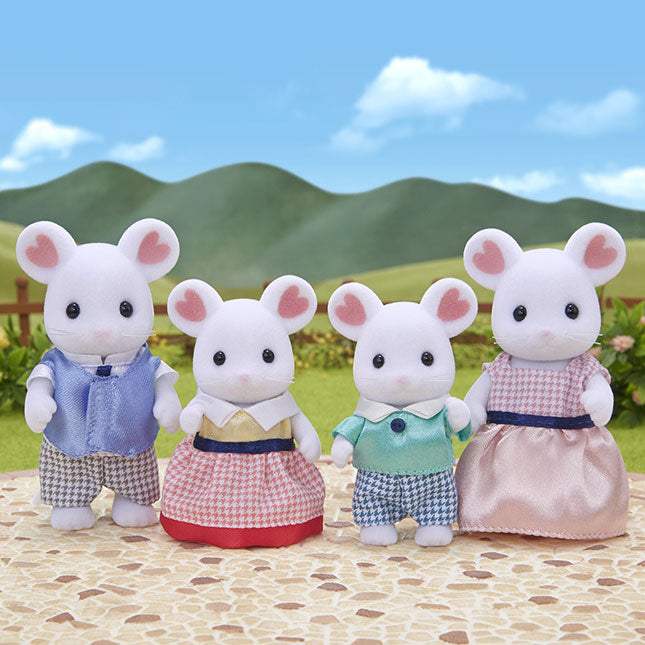 Marshmallow Mouse Family - Calico Critters