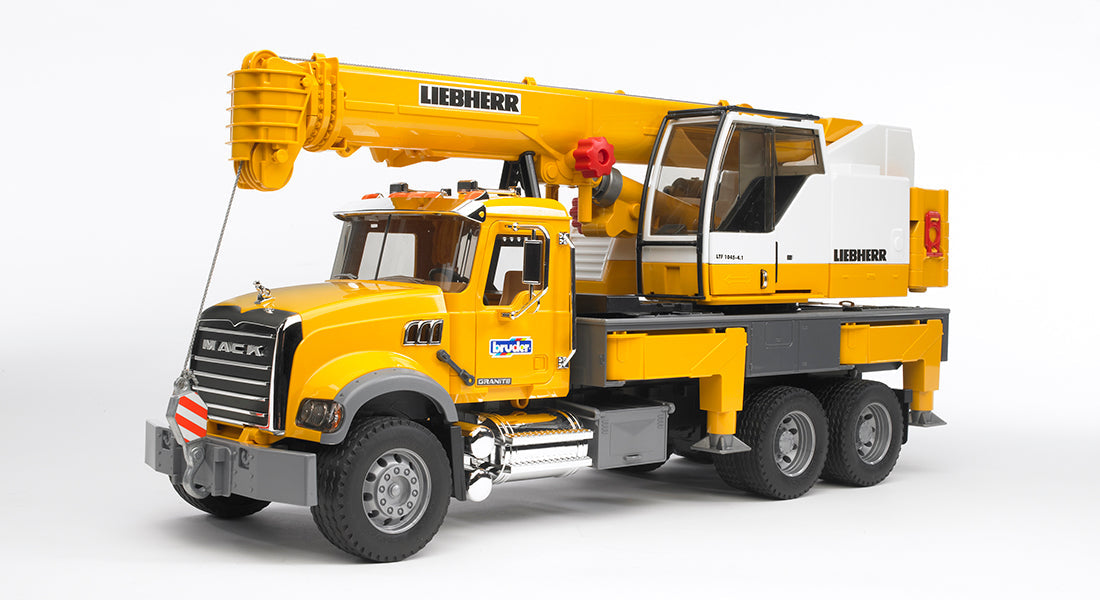 Bruder 02818 MACK Liebherr Crane Truck