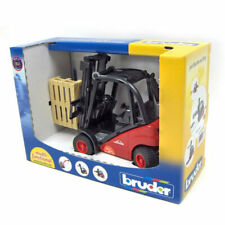 Bruder 02511 Linde H30D Forklift